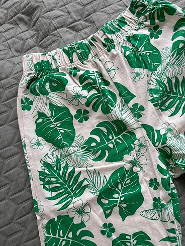 10 Yaş Beden Mango yazlık pantolon