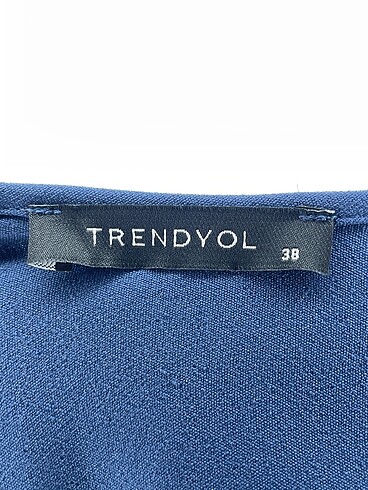 38 Beden çeşitli Renk Trendyol & Milla Kısa Elbise %70 İndirimli.