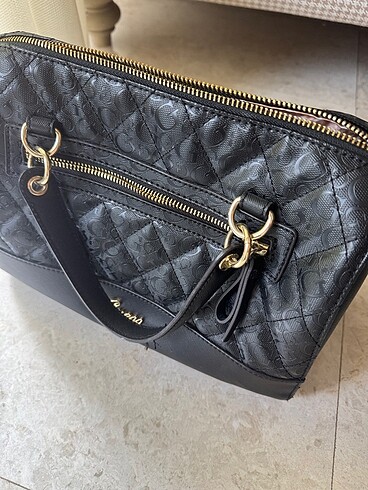 Guess çanta