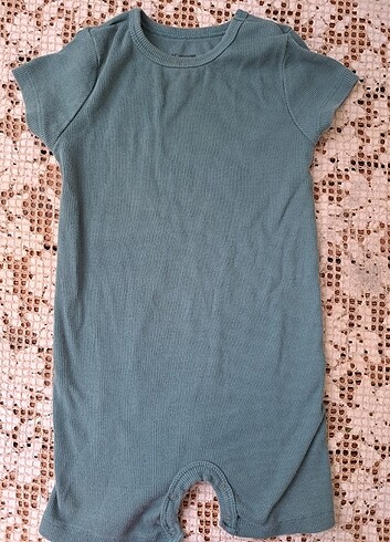 12-18 Ay Beden 2 adet çıtçıtlı body zıbın pijama tulum