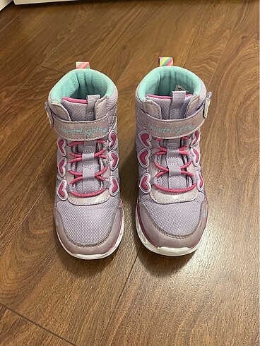 Skechers bot