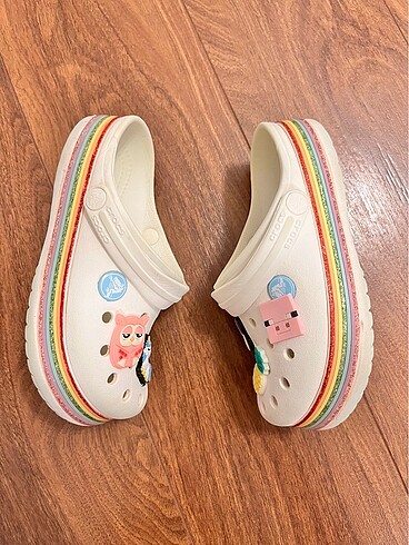 28 Beden Orijinal crocs terlik