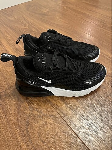 31 Beden siyah Renk Orijinal Nike ayakkabı