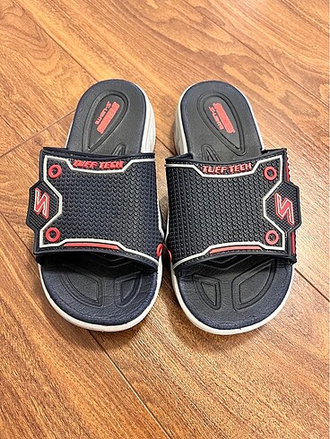 Orijinal Skechers terlik