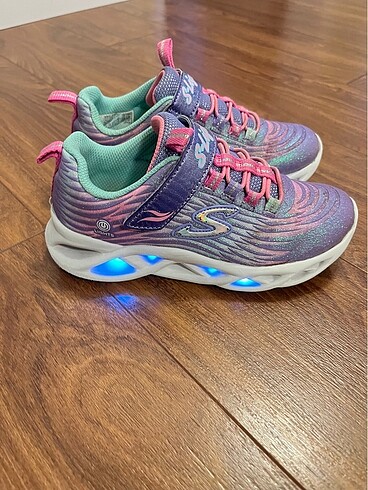 30 Beden Orijinal skechers ayakkabı