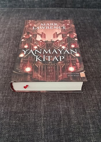 Beden Mark Lawrence - Yanmayan Kitap