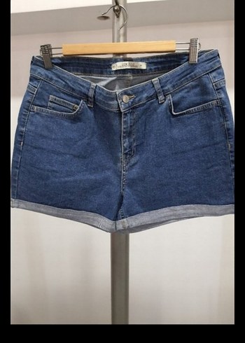 Nike Lacivert Salaş Midi Denim Şort ve tisort