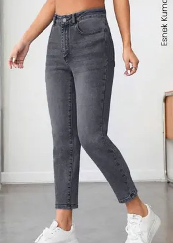 Gri Midi Denim Kadın Jean