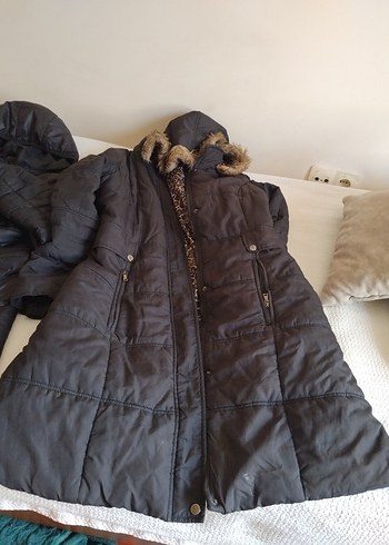 Kürk Detaylı Uzun Kışlık Kadın Mont