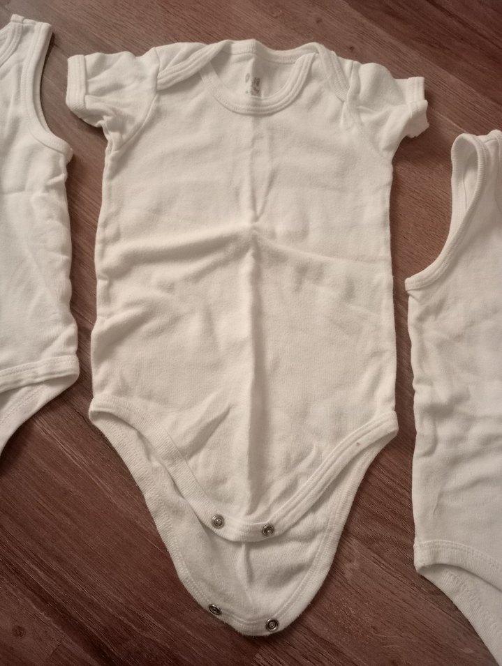 Beyaz Bebek Askılı Pamuklu Body - Görsel 3