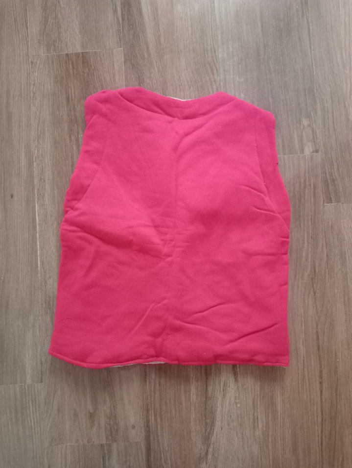 Kız Çocuk Pembe Düğmeli puf Yelek - Görsel 2