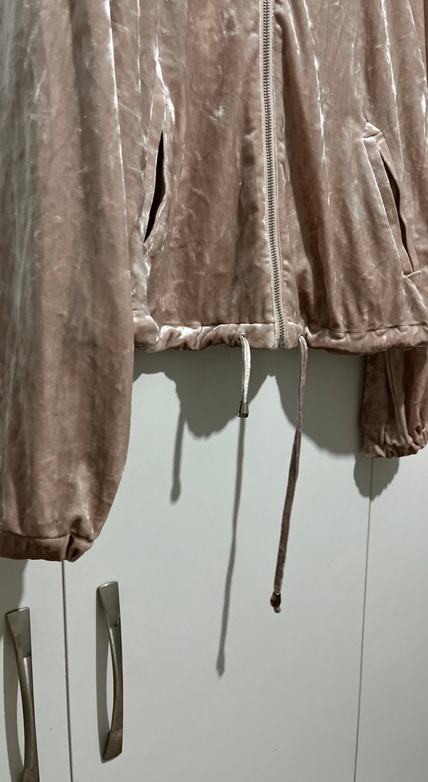 Bej Kadife Fermuarlı Kadın Ceket - Görsel 2