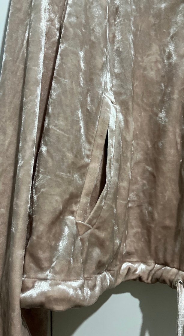 Bej Kadife Fermuarlı Kadın Ceket - Görsel 3