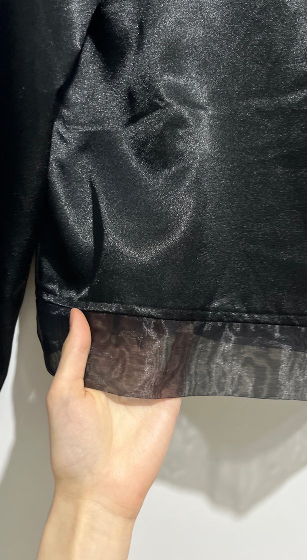 Siyah Kapüşonlu tül saten bluz - Görsel 2