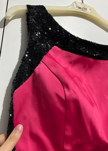 Pembe Uzun Abiye Elbise Siyah Pul Detaylı - Görsel 3