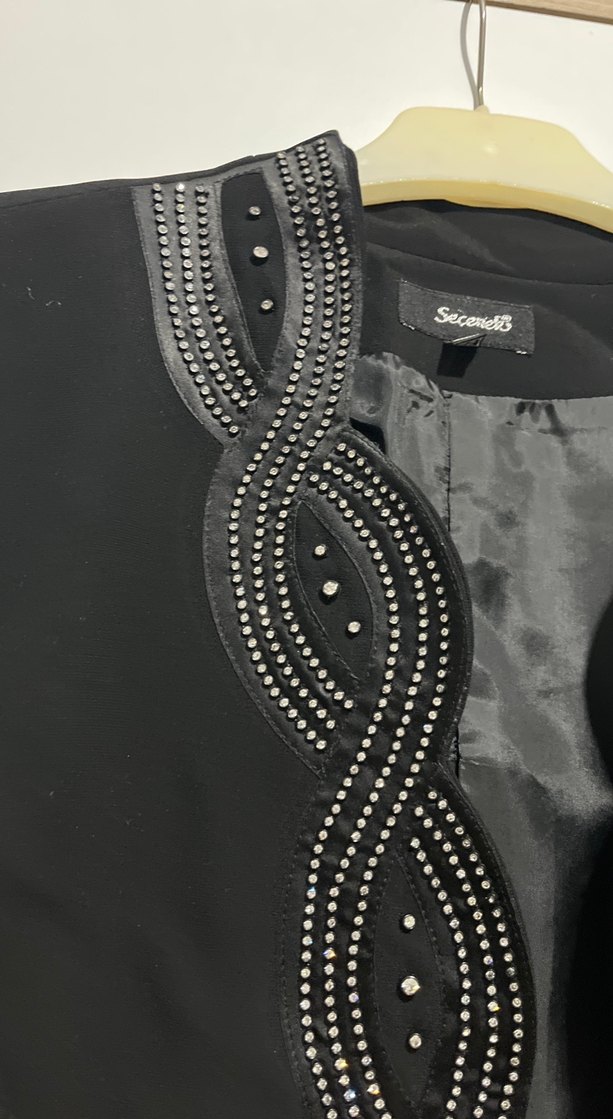 Uzun Kollu Siyah İşlemeli Kadın Etek Ceket Takım - Görsel 3