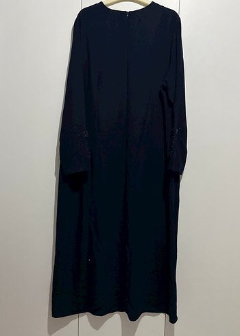 Uzun Kollu Lacivert Nakışlı Uzun Elbise - Görsel 4