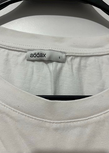 Kadın Beyaz Kısa Kollu Tişört - Görsel 2