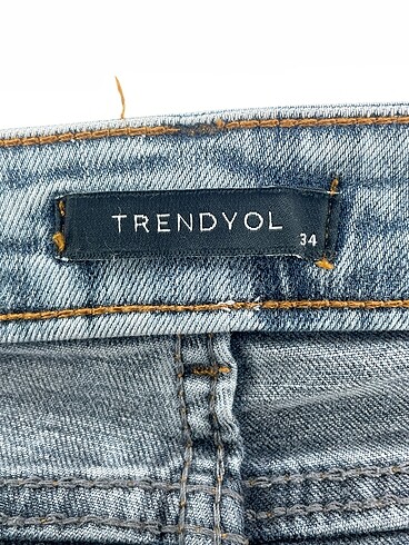 34 Beden mavi Renk Trendyol & Milla Jean / Kot %70 İndirimli.