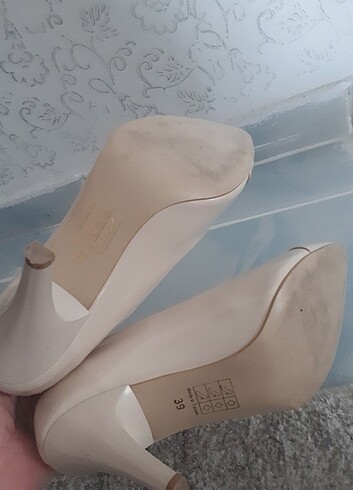 39 Beden ten rengi Renk Topuklu stiletto ayakkabi