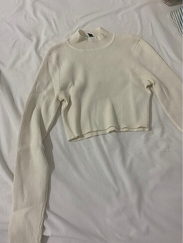 H&M Crop top