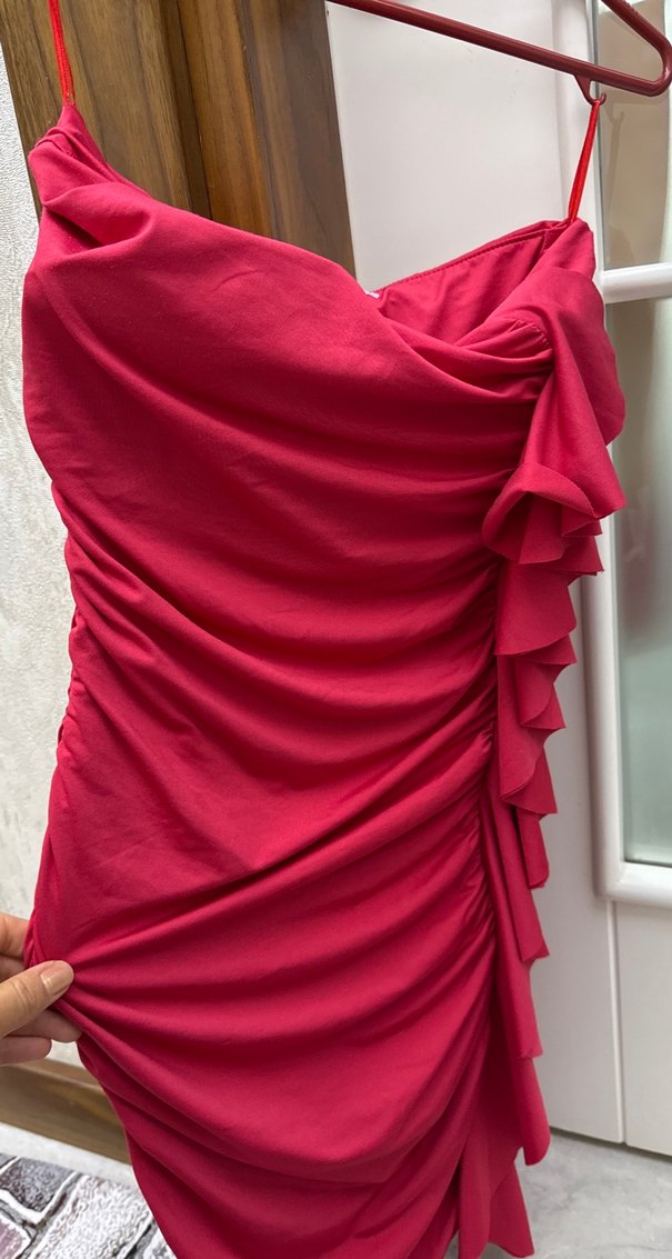 Kırmızı Drapeli Straplez Uzun Abiye Elbise - Görsel 2