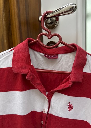 Kırmızı Beyaz Çizgili Polo Yaka Kadın Tişört - Görsel 3