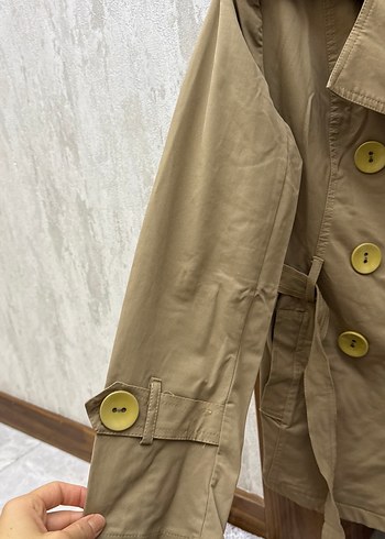 Düğmeli Bej Kadın Trençkot - Görsel 2