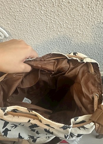 Beden ten rengi Renk Deri Kapaklı Baskılı Kadın Sırt Çantası