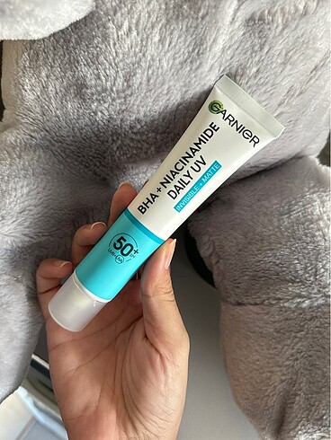 Beden Renk bha niacinamide daily uv garnier güneş kremi