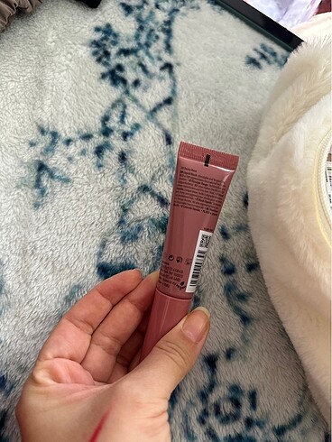 Beden Renk essence baby got blush 30 dusty rose
