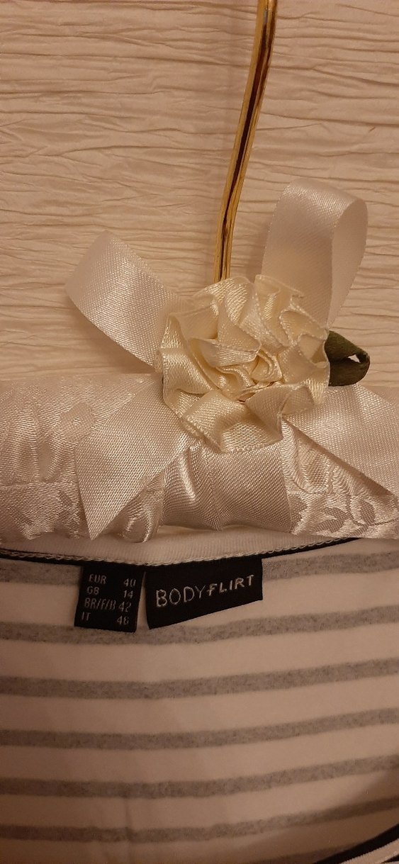 Çizgili Kısa Kollu Midi Elbise - Görsel 3