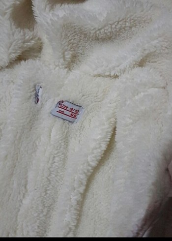 Tüylü Kapüşonlu çok sıcak tutuyor. - Görsel 6