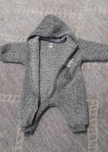 Gri Kapüşonlu Erkek Bebek Tulum.Sıcak tutuyor - Görsel 2