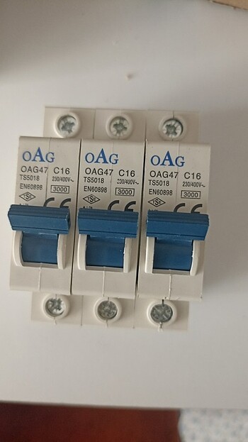 C16 Sigorta 3 adet 