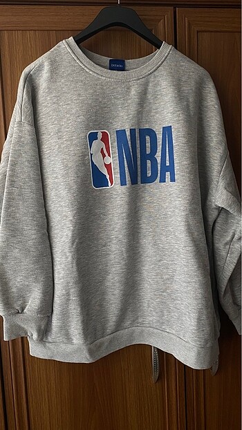 Defacto sweatshirt