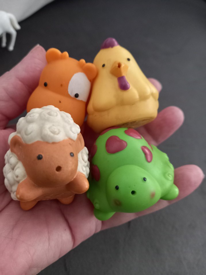 Renkli Hayvan Figürlü Oyuncak Seti - Görsel 3