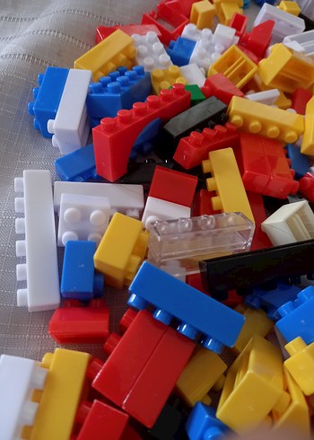 Beden Diger Renkli Lego Blokları