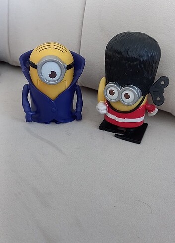  Beden Renk Minionlar 