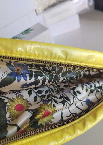 Gucci Flora Makyaj Çantası - Görsel 4