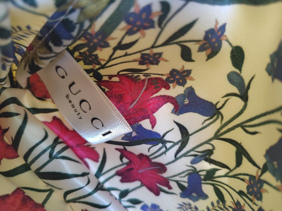 Gucci Flora Makyaj Çantası - Görsel 3