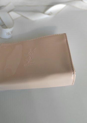 YSL makyaj çantası - Görsel 7