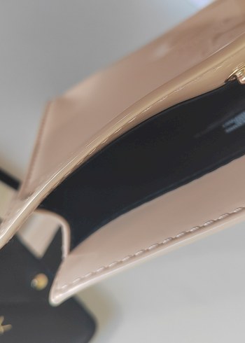 YSL makyaj çantası - Görsel 4