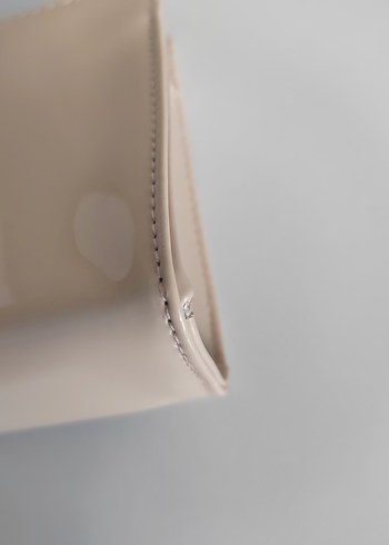 YSL makyaj çantası - Görsel 6