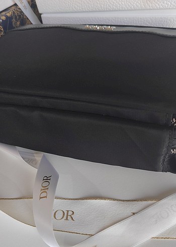 Dior  backstage makyaj çantası - Görsel 4