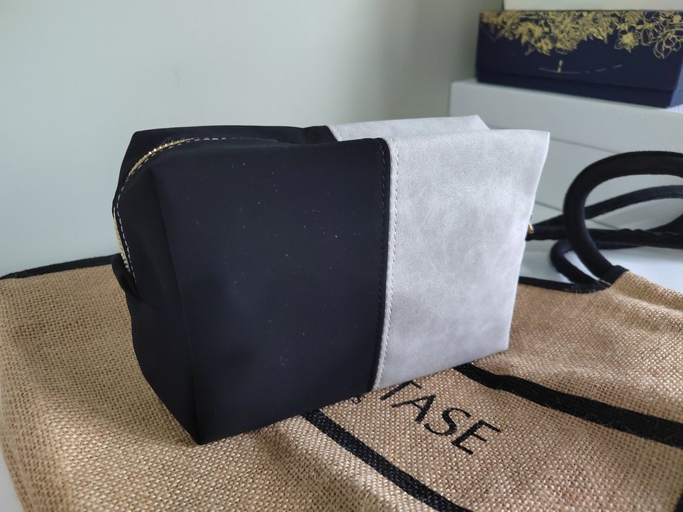 Kérastase Makyaj Çantası Hasır Çanta - Görsel 4