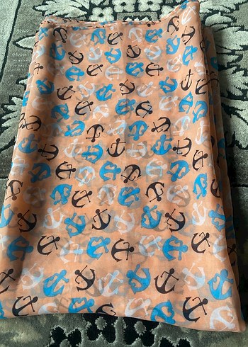 Renkli fular veya şal - Görsel 2