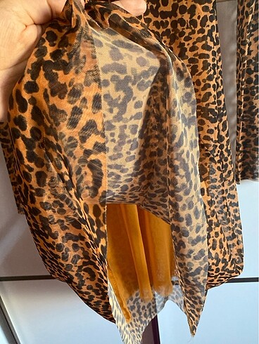 s Beden Asimetrik tül elbise leopar desen
