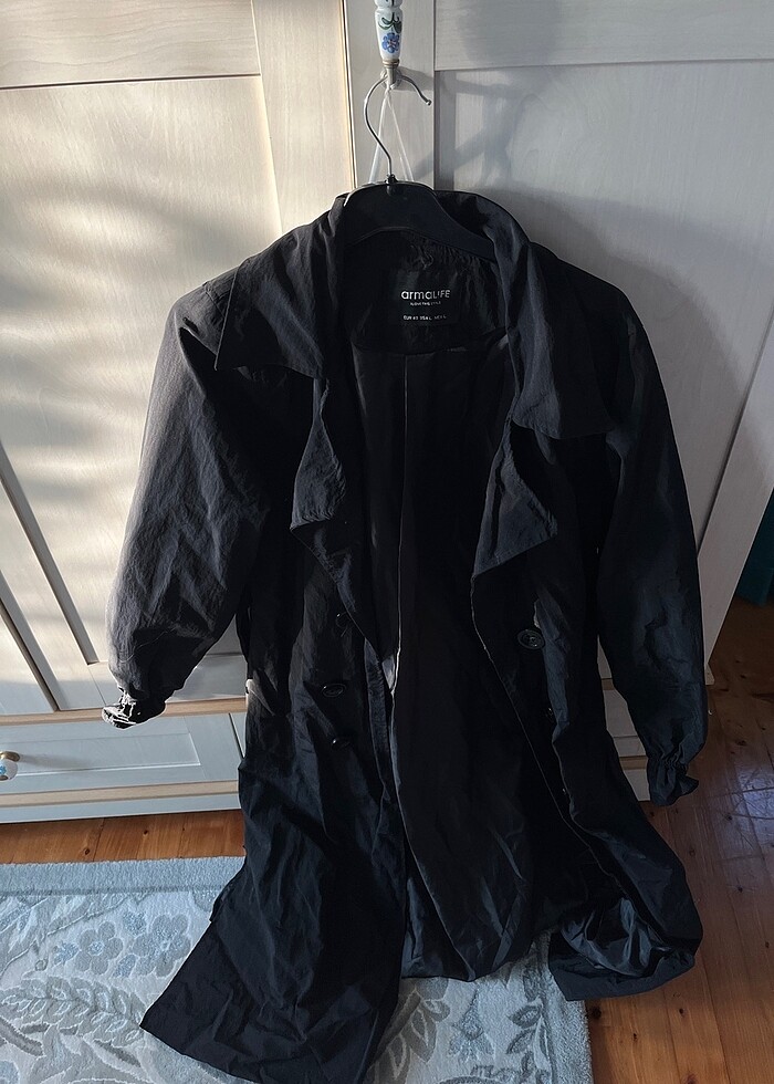 Siyah trençkot rüzgarlık - Görsel 1