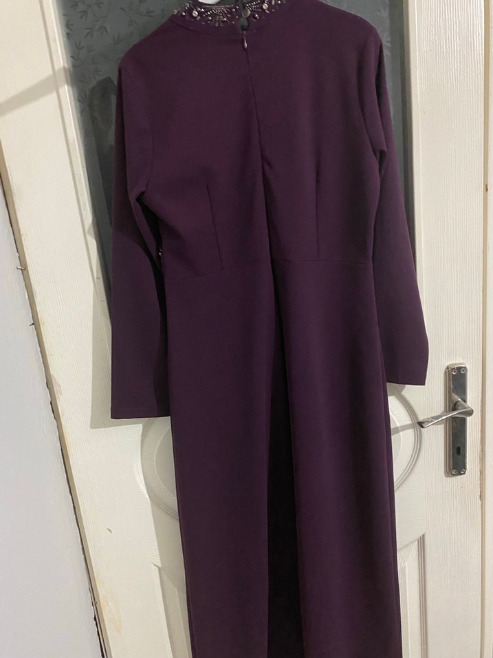 Mor Uzun Kollu İşlemeli Abiye Elbise - Görsel 3